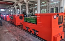 2.5噸鋰電池變頻電機(jī)車的司控器有哪些功能？