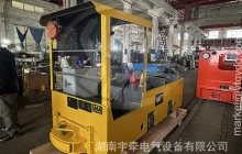 停放礦用電機車有什么要求？