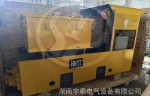 多少噸礦用湘潭電機車是指自重嗎？