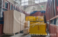 定制型5噸湘潭蓄電池電機車及配件發(fā)往國外